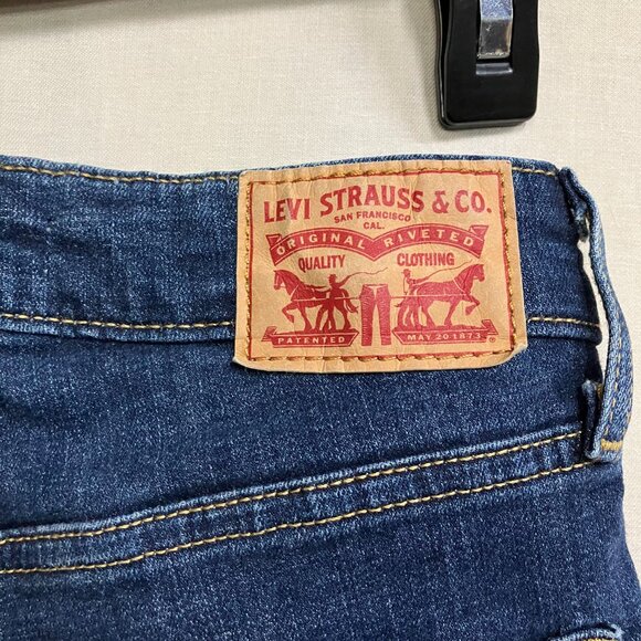 Levi's Women's Size 24 Blue 721 High-Rise Skinny Jeans Dark Wash Denim - Picture 9 of 13